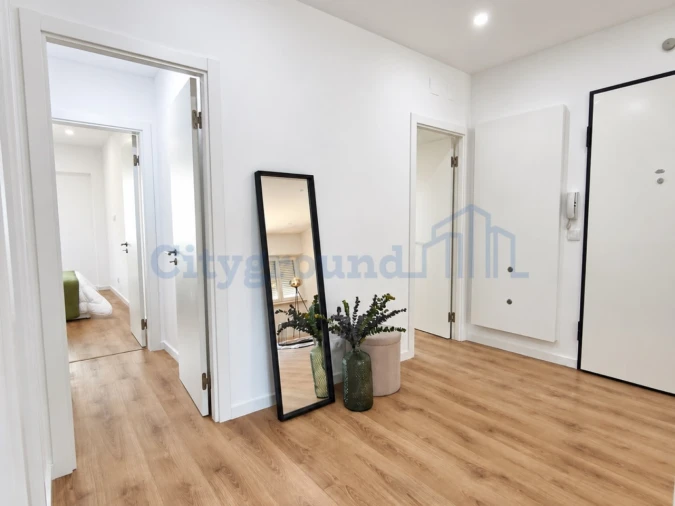 Apartamento T3 para Venda em Benfica Foto 5