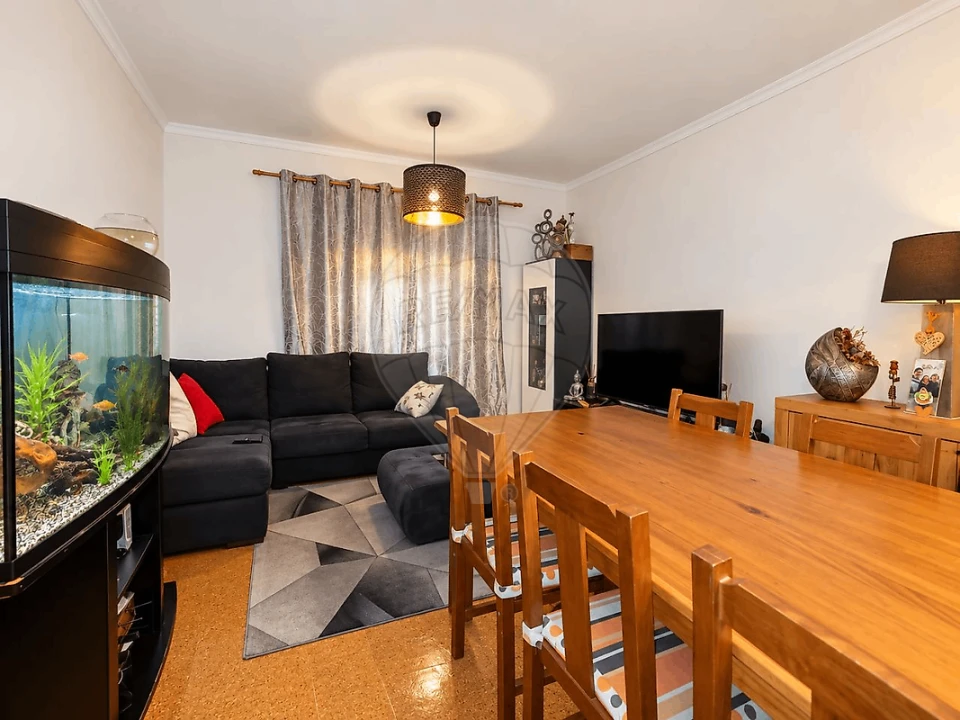 Apartamento T3 para Venda em Salvaterra de Magos e Foros de Salvaterra Foto 2