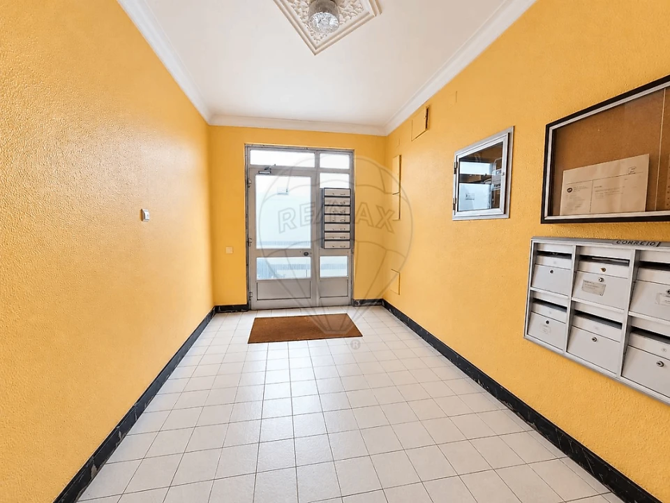 Apartamento T3 para Venda em Salvaterra de Magos e Foros de Salvaterra Foto 14