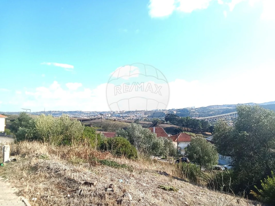 Terreno para Venda em Loures Foto 7