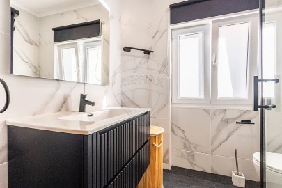 Apartamento T2 para Venda em Cartaxo e Vale da Pinta