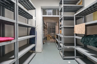 Prédio para Venda em Marvila, Ribeira Santarém, São Salvador, São Nicolau