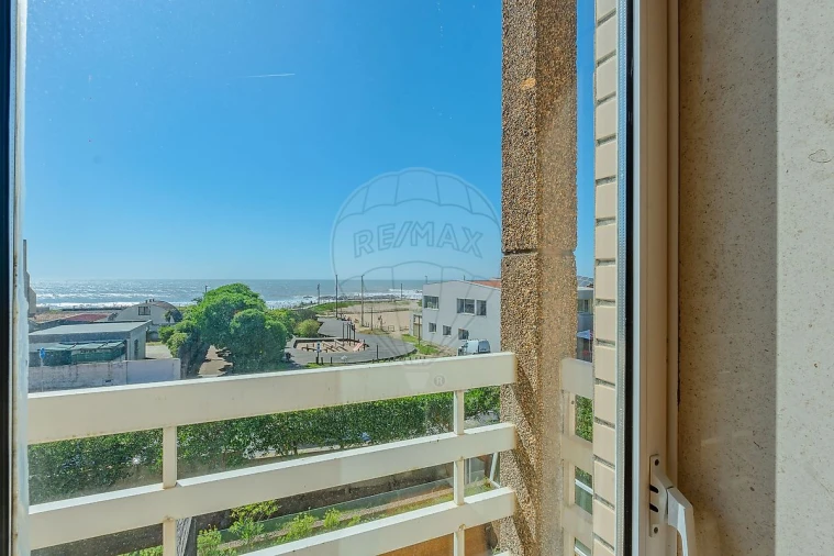 Apartamento T4 para Venda em Madalena Foto 27