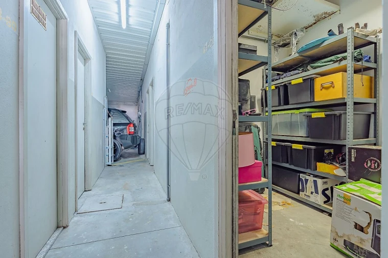 Apartamento T4 para Venda em Madalena Foto 35
