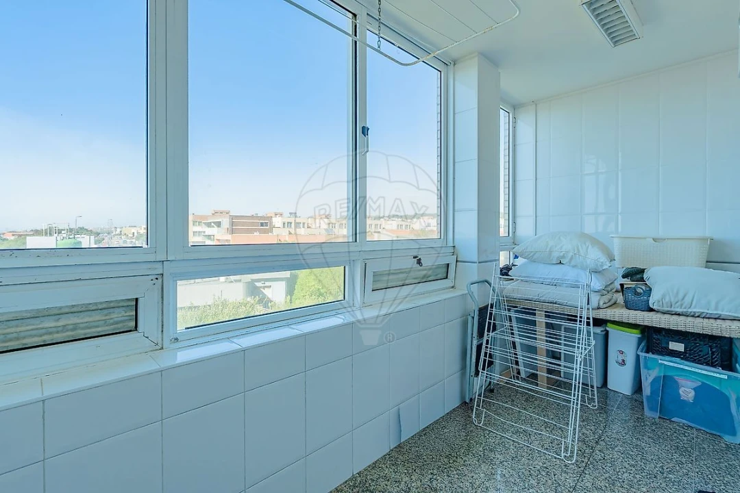 Apartamento T4 para Venda em Madalena Foto 11