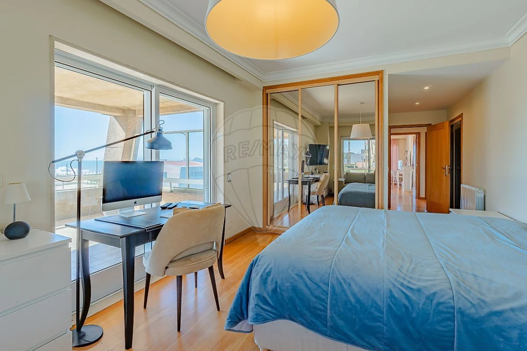 Apartamento T4 para Venda em Madalena Foto 20