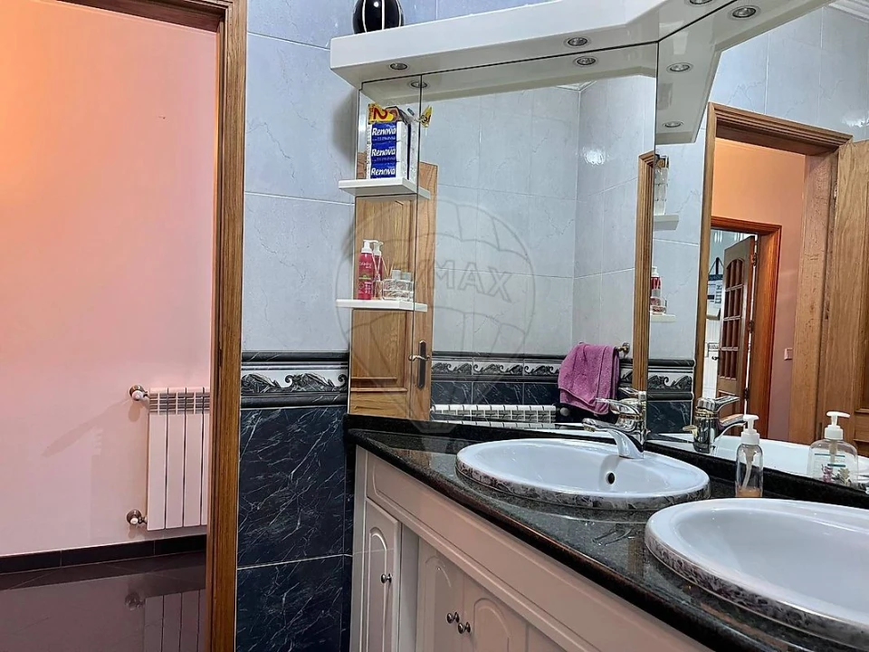 Moradia T3 para Venda em Lobão, Gião, Louredo e Guisande Foto 21