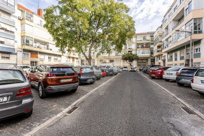 Apartamento T2 para Venda em Odivelas