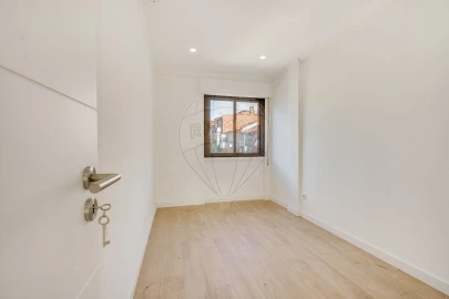 Apartamento T2 para Venda em Odivelas