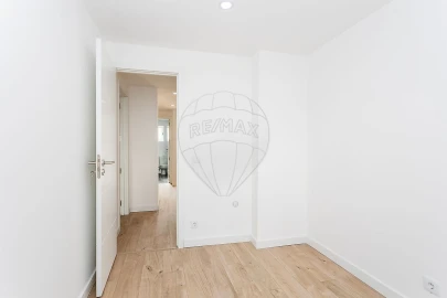Apartamento T2 para Venda em Odivelas