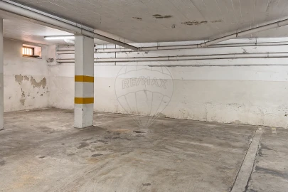 Apartamento T3 para Venda em A dos Cunhados e Maceira