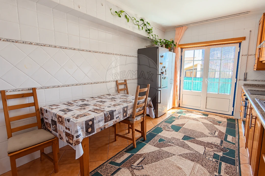Apartamento T3 para Venda em A dos Cunhados e Maceira Foto 16