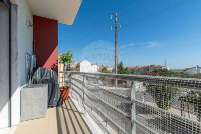 Apartamento T3 para Venda em Alverca do Ribatejo e Sobralinho
