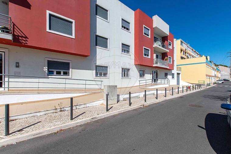 Apartamento T3 para Venda em Alverca do Ribatejo e Sobralinho Foto 26
