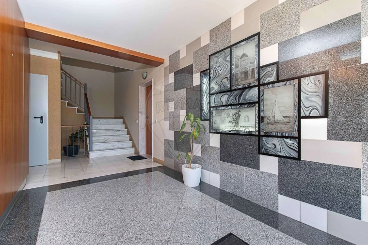 Apartamento T3 para Venda em Alverca do Ribatejo e Sobralinho Foto 19