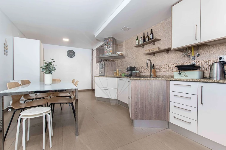 Apartamento T3 para Venda em Alverca do Ribatejo e Sobralinho Foto 14
