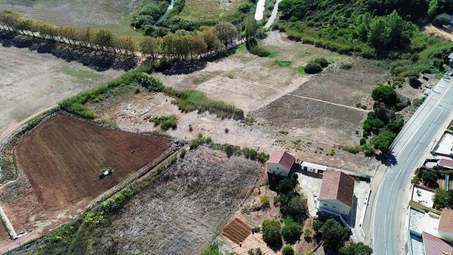 Terreno para Venda em A dos Cunhados e Maceira Foto 2