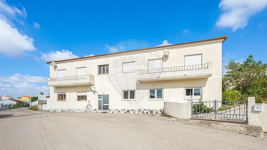 Apartamento T2 para Venda em Santa Maria, São Pedro e Matacães