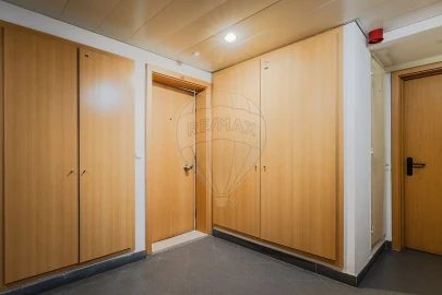 Apartamento T2 para Arrendamento em Alvalade