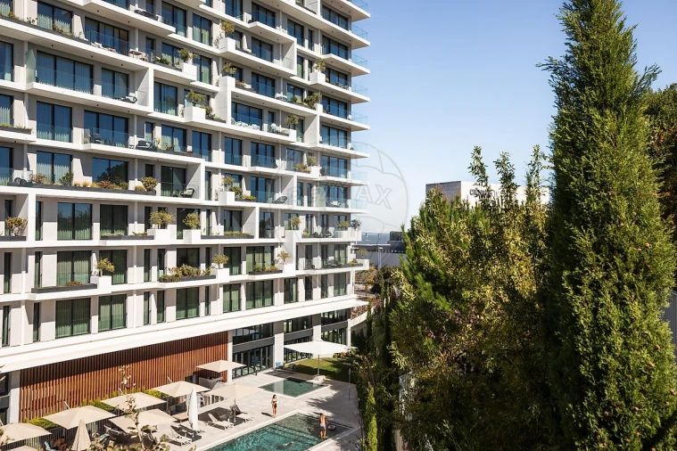 Apartamento T0 para Venda em Parque das Nações Foto 17