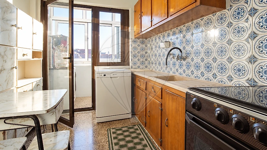 Apartamento T3 para Venda em Carregado e Cadafais