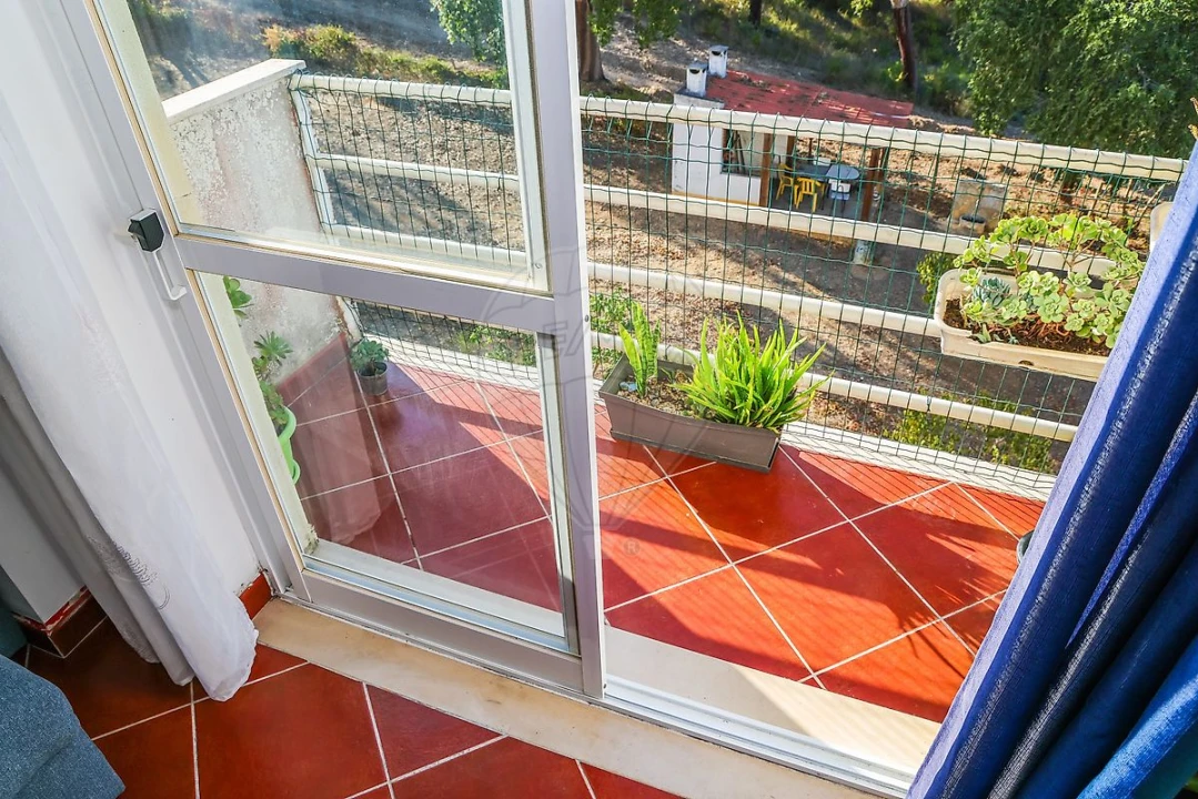 Apartamento T2 para Venda em Ota Foto 14