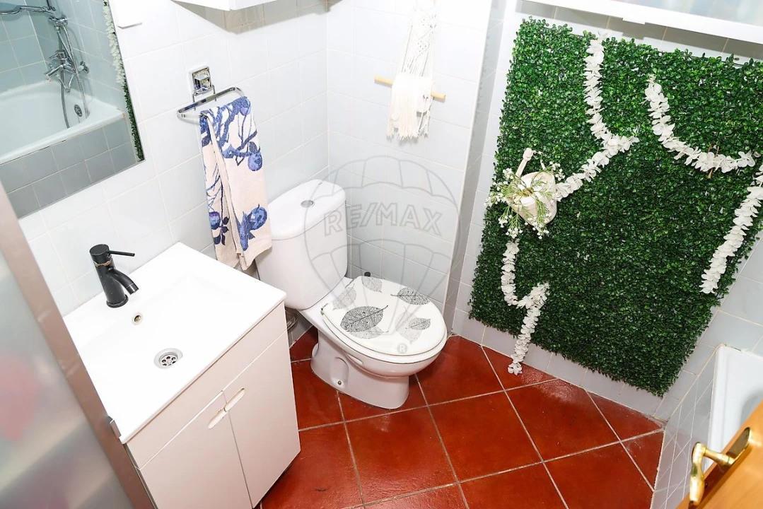 Apartamento T2 para Venda em Ota Foto 9