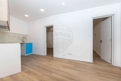 Moradia T2 para Venda em Abrigada e Cabanas de Torres