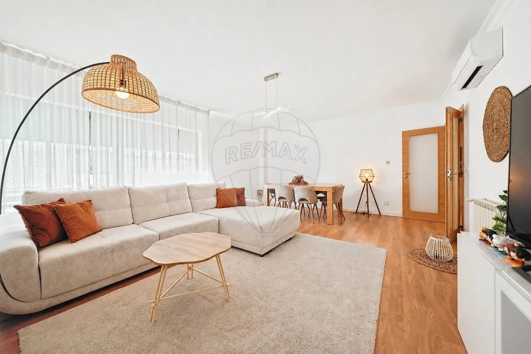 Apartamento T2 para Venda em Vialonga Foto 16