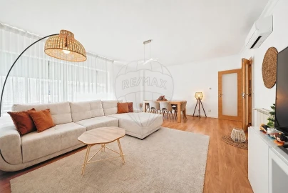 Apartamento T2 para Venda em Vialonga
