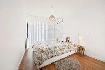 Apartamento T2 para Venda em Vialonga