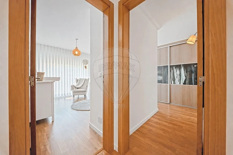 Apartamento T2 para Venda em Vialonga Foto 20