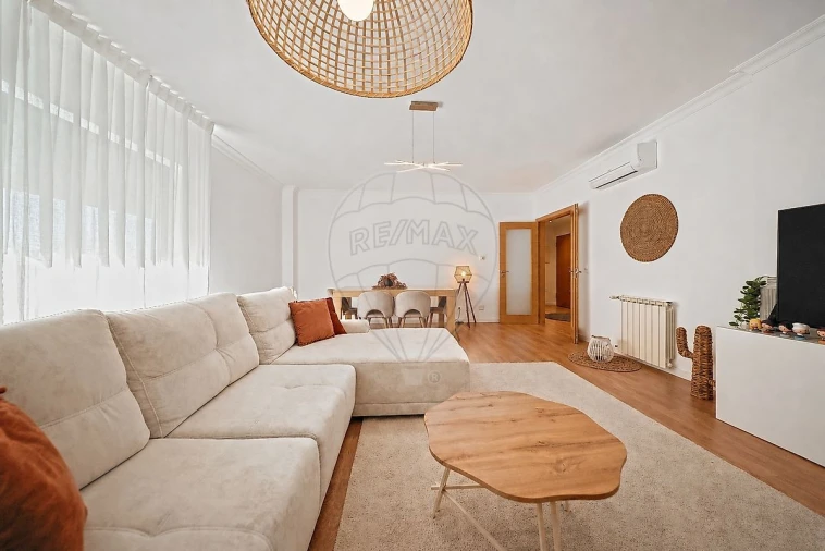 Apartamento T2 para Venda em Vialonga Foto 15