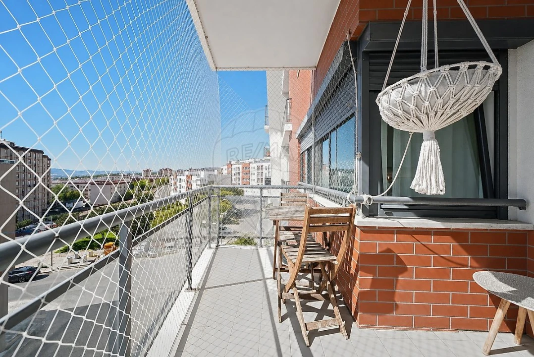 Apartamento T2 para Venda em Vialonga Foto 32
