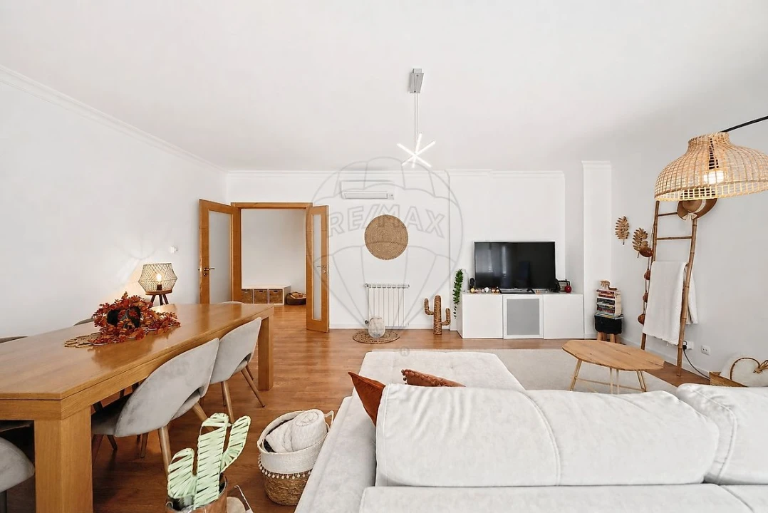 Apartamento T2 para Venda em Vialonga Foto 14