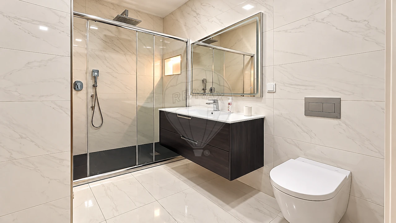 Apartamento T2 para Venda em Vialonga Foto 5