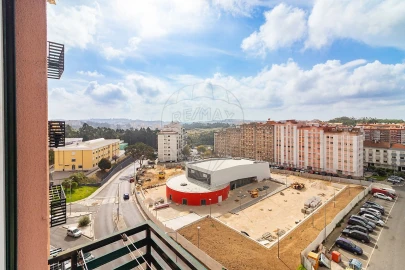 Apartamento T2 para Venda em Rio de Mouro
