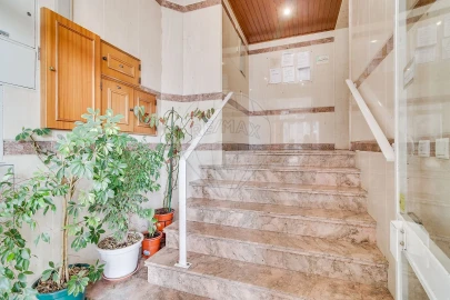 Apartamento T2 para Venda em Rio de Mouro