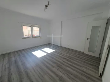 Apartamento T3 para Venda em Quinta do Conde
