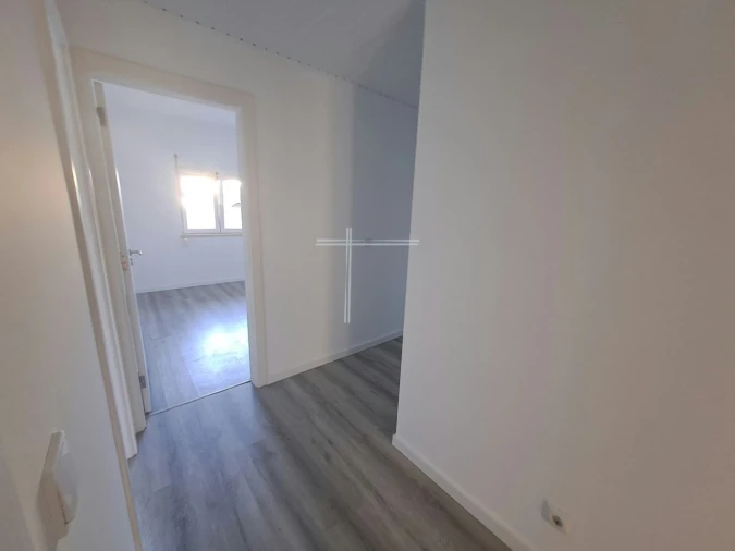 Apartamento T3 para Venda em Quinta do Conde Foto 13