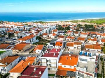 Apartamento T2 para Arrendamento em Nazare