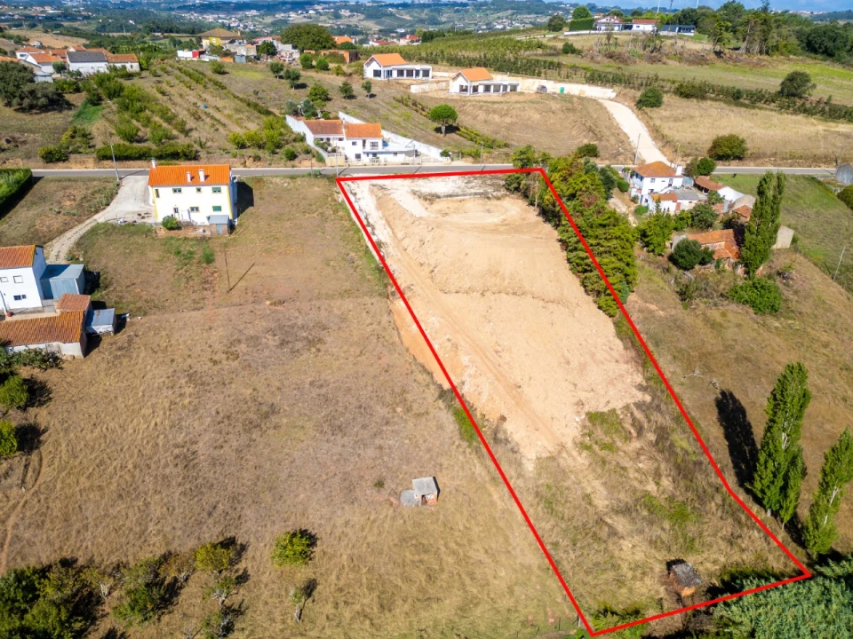 Terreno para Venda em Evora de Alcobaça Foto 4