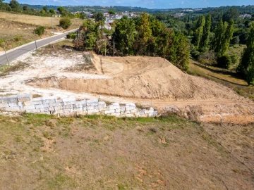 Terreno para Venda em Evora de Alcobaça