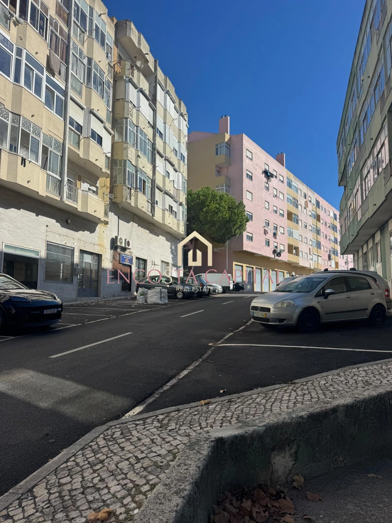 Negócio para Arrendamento em Agualva e Mira-Sintra Foto 3