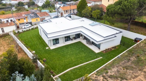 Moradia T3 para Venda em Grijó e Sermonde