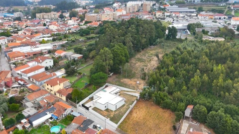 Moradia T3 para Venda em Grijó e Sermonde