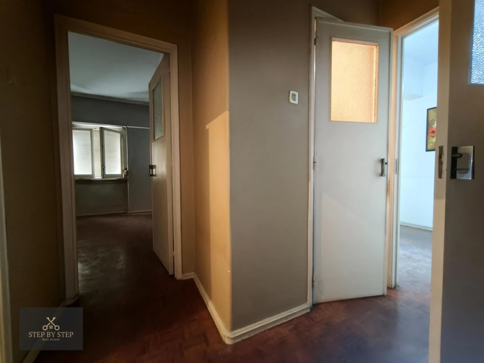 Apartamento T4 para Venda em Areeiro Foto 24