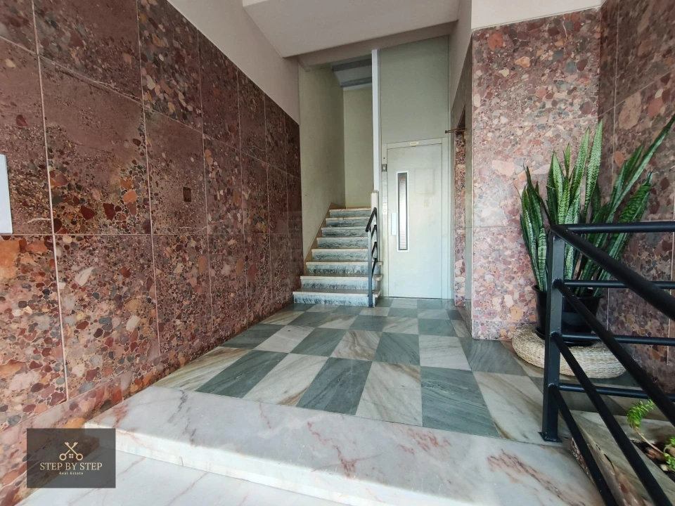 Apartamento T4 para Venda em Areeiro Foto 47