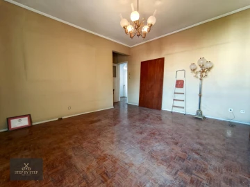 Apartamento T4 para Venda em Areeiro