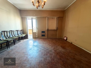 Apartamento T4 para Venda em Areeiro
